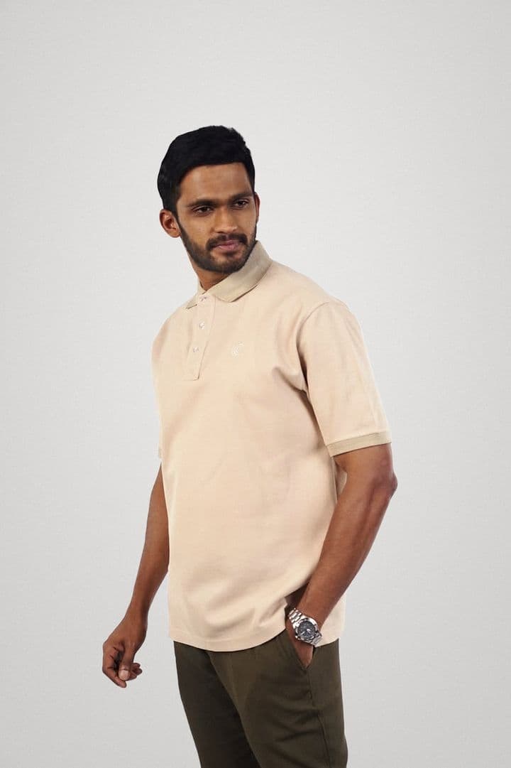 Classic Polo in Sand